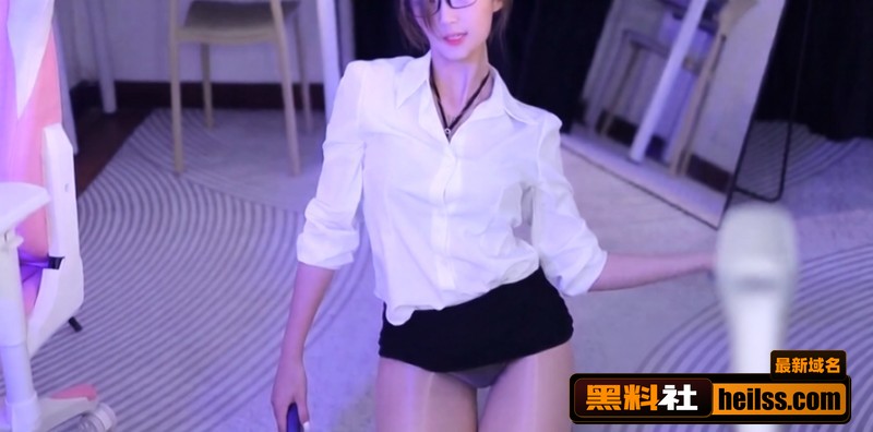 虎牙网黄柳清清5