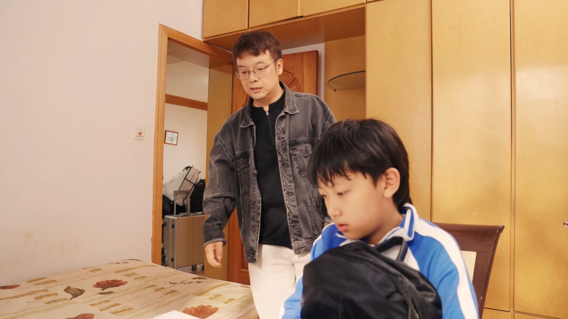 陈翔六点半：有人在这里被爱过，有人在这里学会了爱