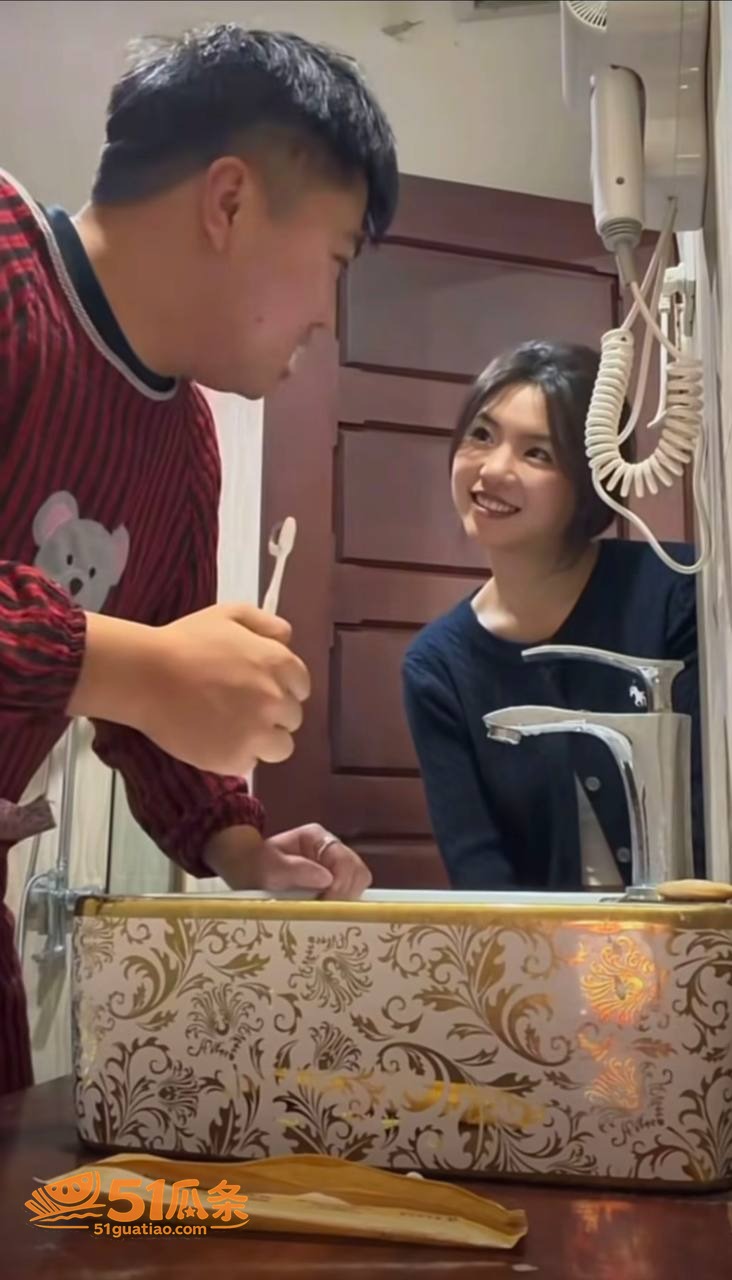 周兴兴 哭诉求复合被相关图片24