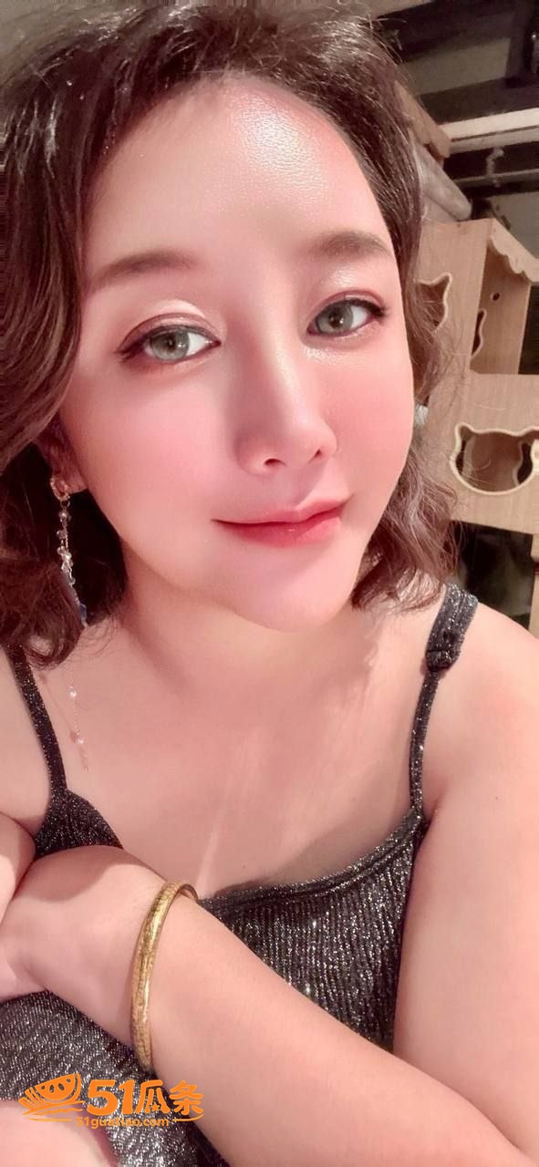 林怡彤 熟女私密照流相关图片2