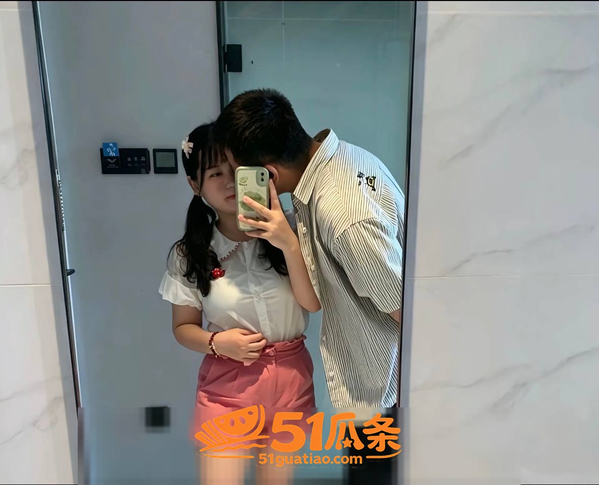鲁佳斌 同时养三个女相关图片17