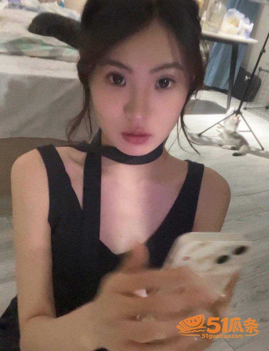 鲁佳斌 同时养三个女相关图片31