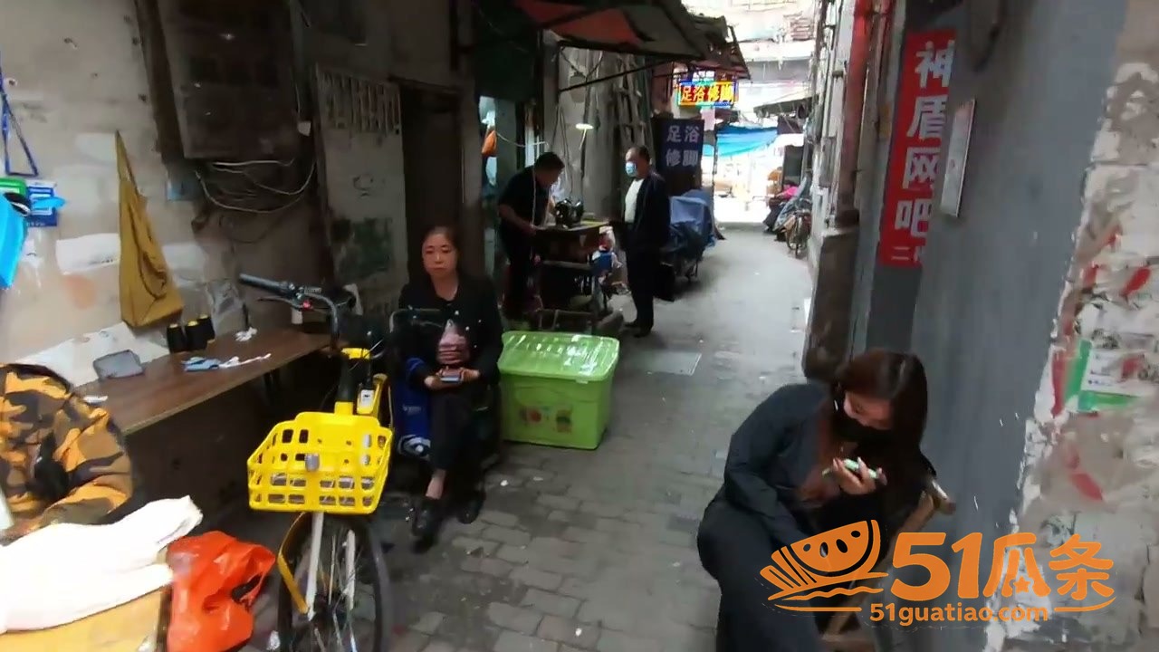 中山广场小姐姐 街头相关图片3