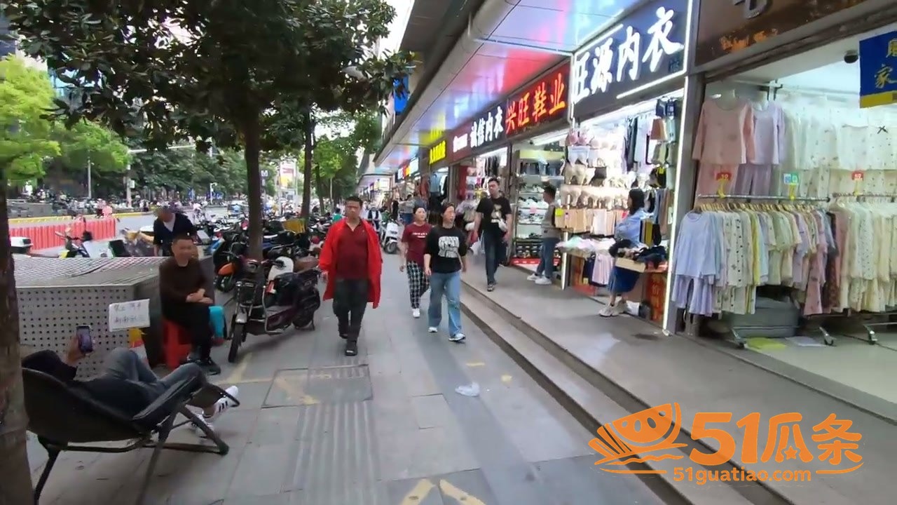 中山广场小姐姐 街头相关图片6