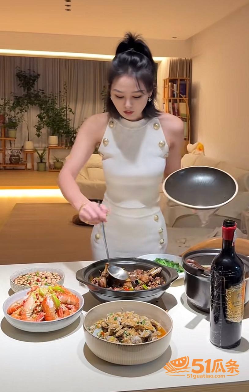 周仙仙 远赴外地当小相关图片29