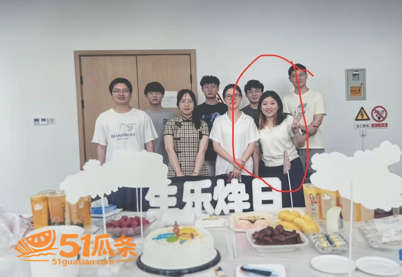 赵涤燹 婚内出轨同事相关图片32