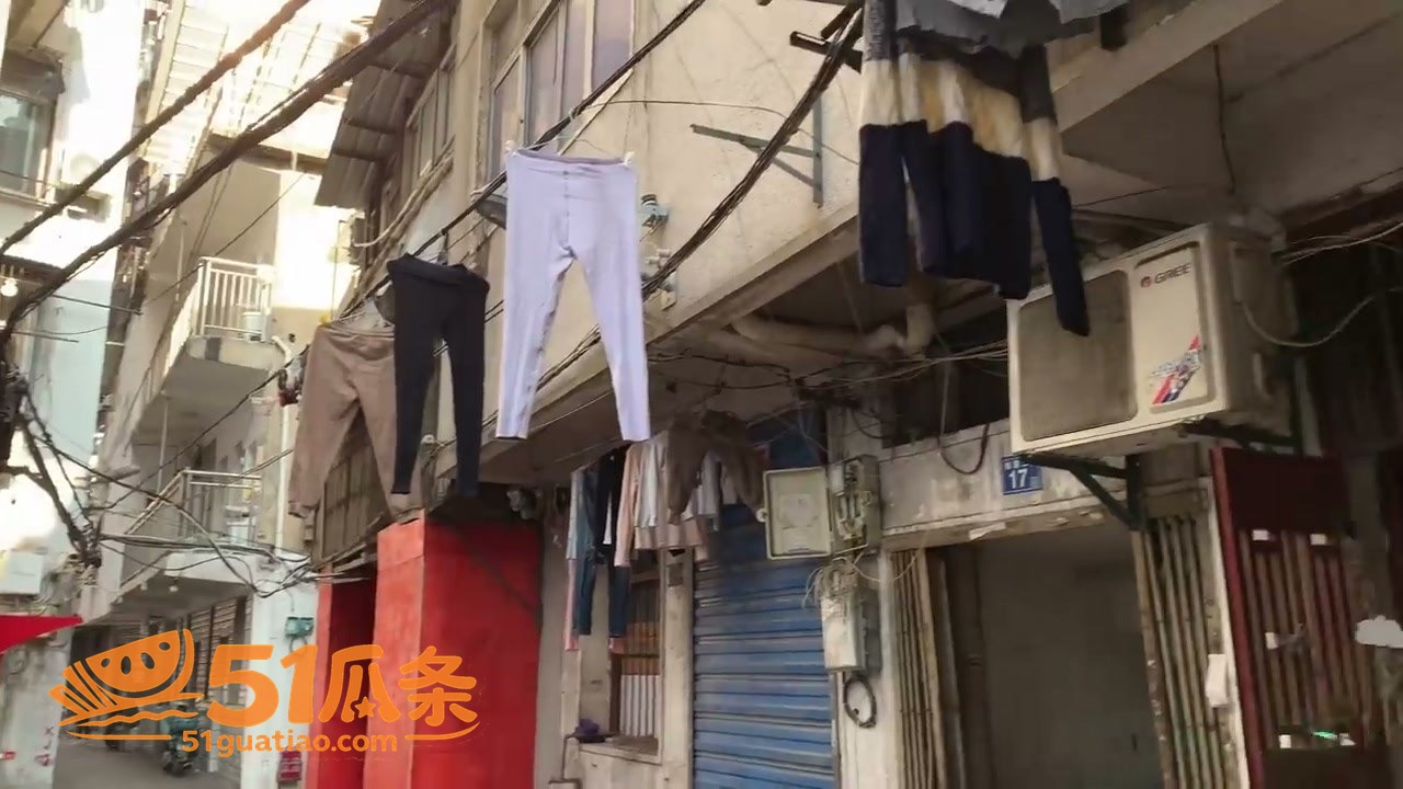 成都小姐姐 城中村私相关图片2