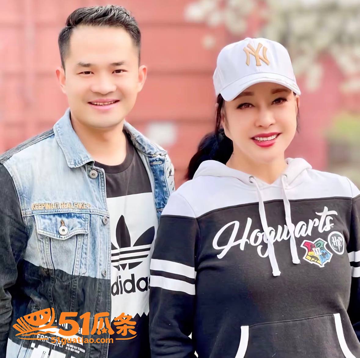 刘晓庆 被小38岁前相关图片25