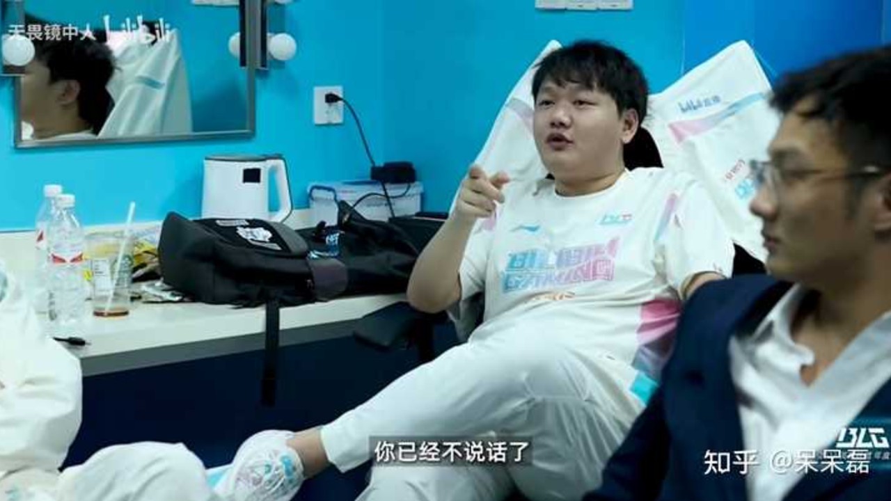 2026 EWC 英雄联盟项目 BLG 1:2 不敌 DK 无缘四强，如何评价这场比赛？