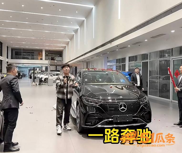 恋足癖 艺小天冲鸭 相关图片4