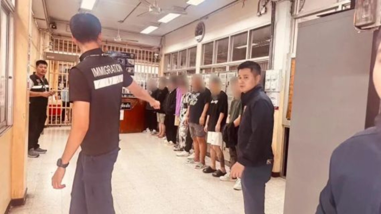 跨境人口贩卖17人被提起公诉