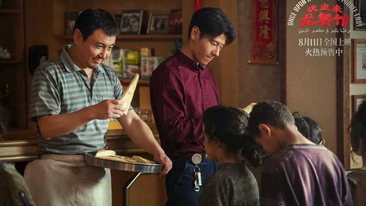 同样是反战片，为什么《欢迎来龙餐馆》的味道和好莱坞完全不一样？