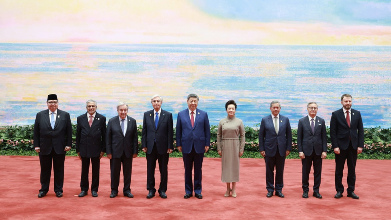 习近平将出席世界人工智能大会开幕式