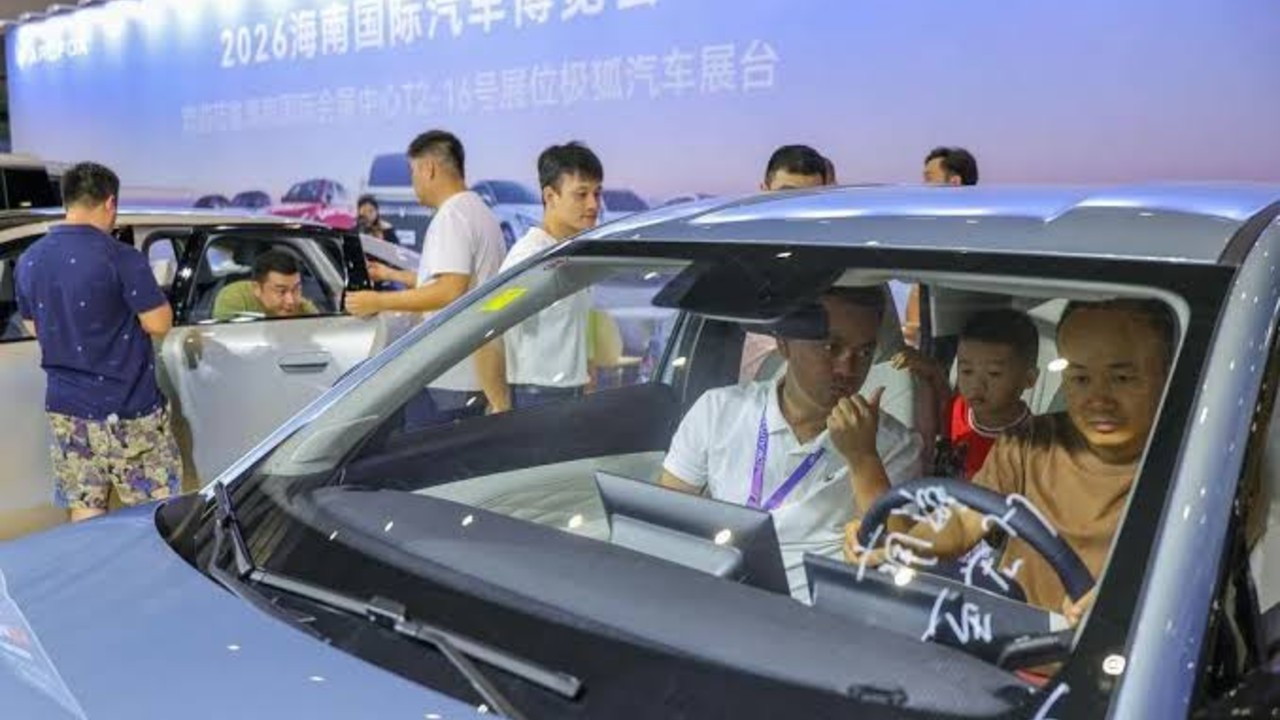 中国首个禁售燃油车省份确认，2030 年海南将禁售燃油车，释放了哪些信号？