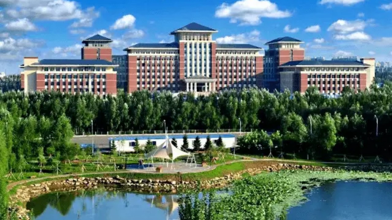 为什么吉林大学实力很强投档线却很低?