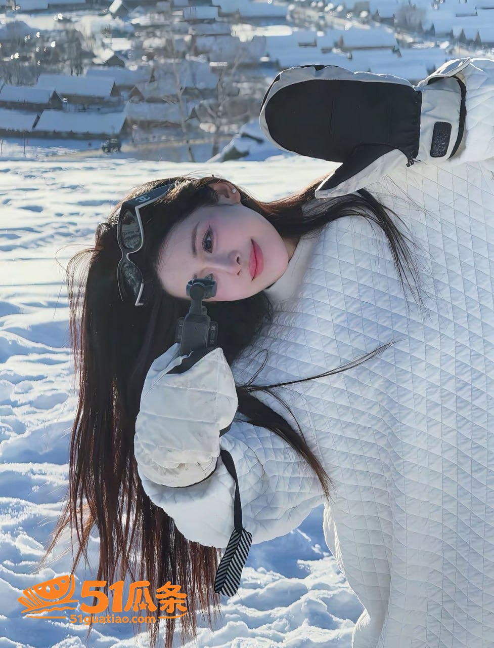 韦雪 恋情曝光 21相关图片10