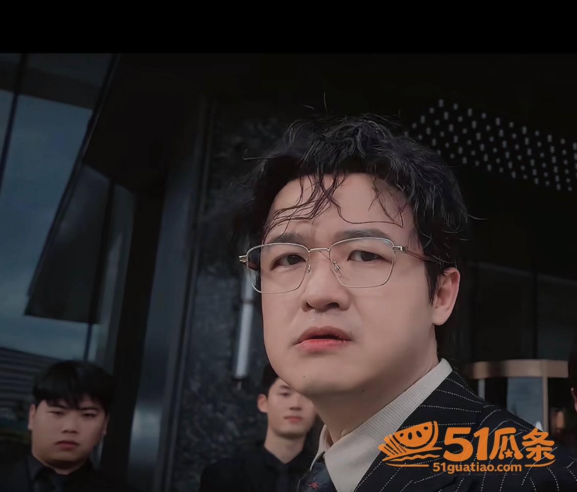包贝尔 深夜潜入红发相关图片25