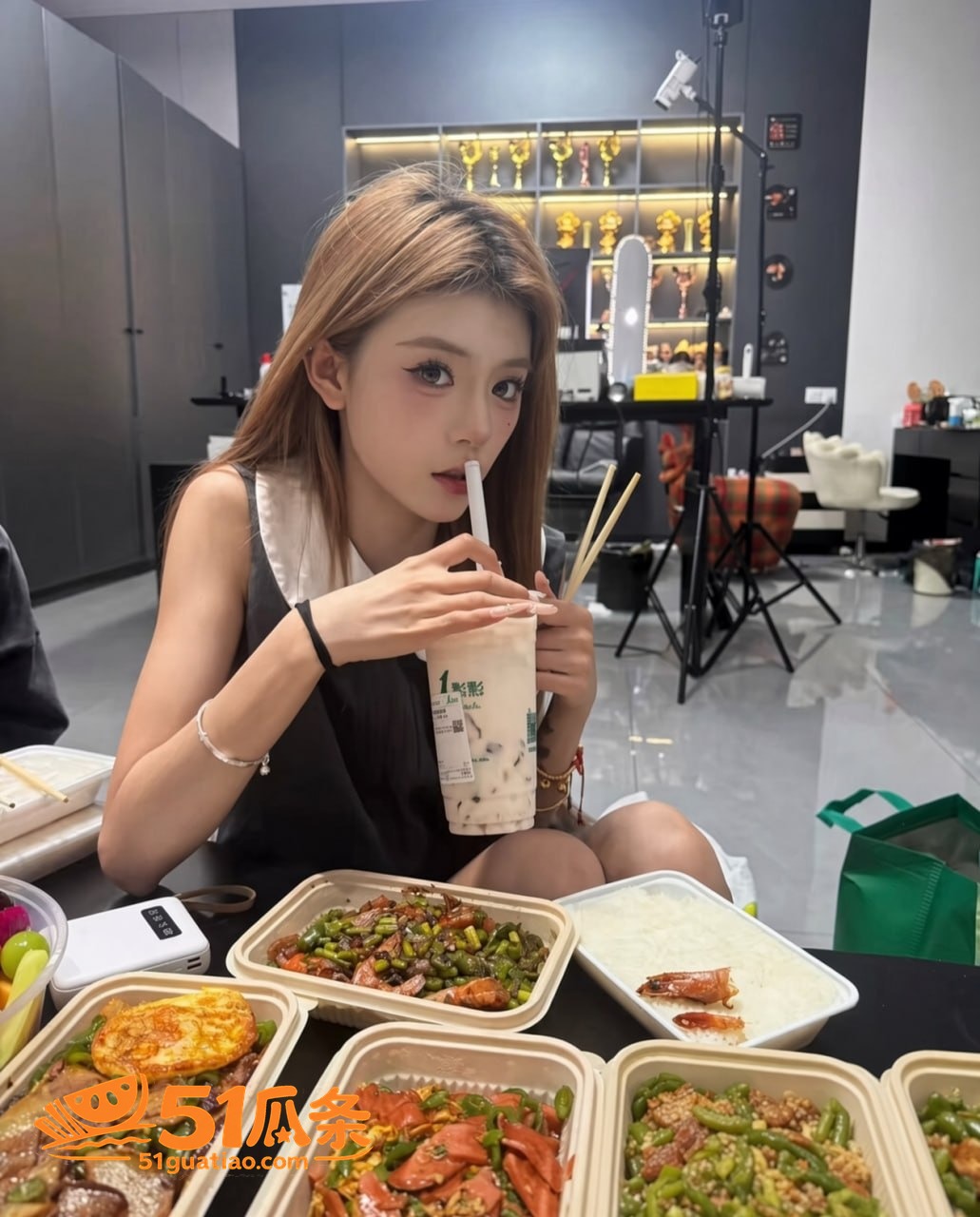 木子姥姥 偷录小慧璇相关图片1