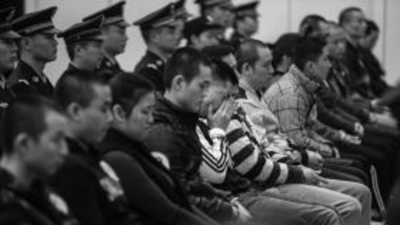 8人裸聊敲诈超千人获刑