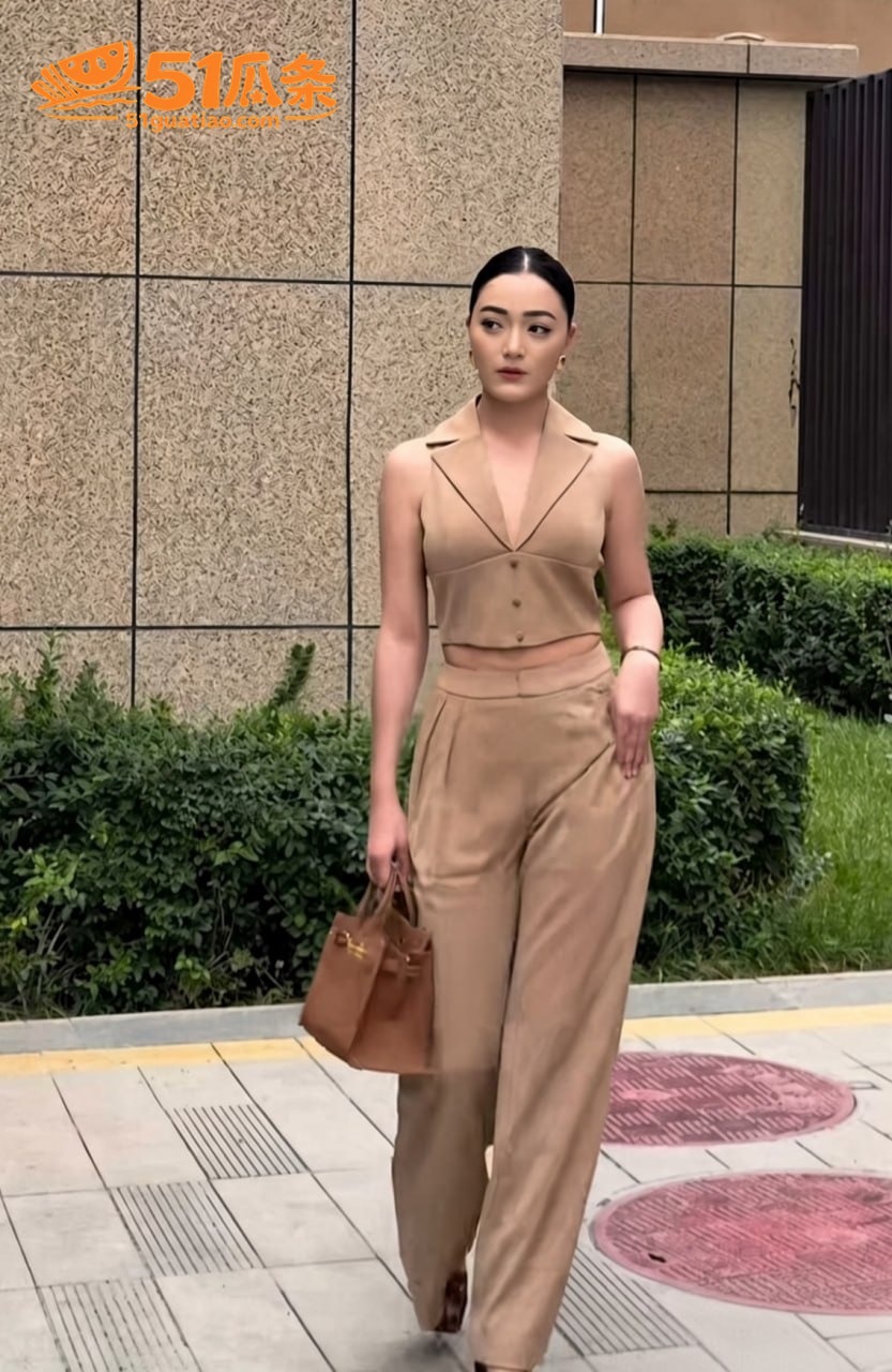 王小萌 出轨门 酒店相关图片27