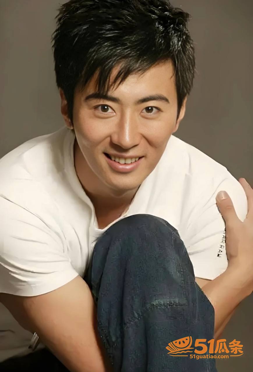 高梓淇 缺席儿子探视相关图片38