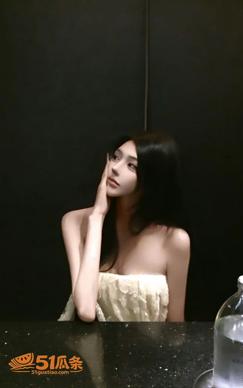 曹雨婷 睡人男友还欠相关图片24