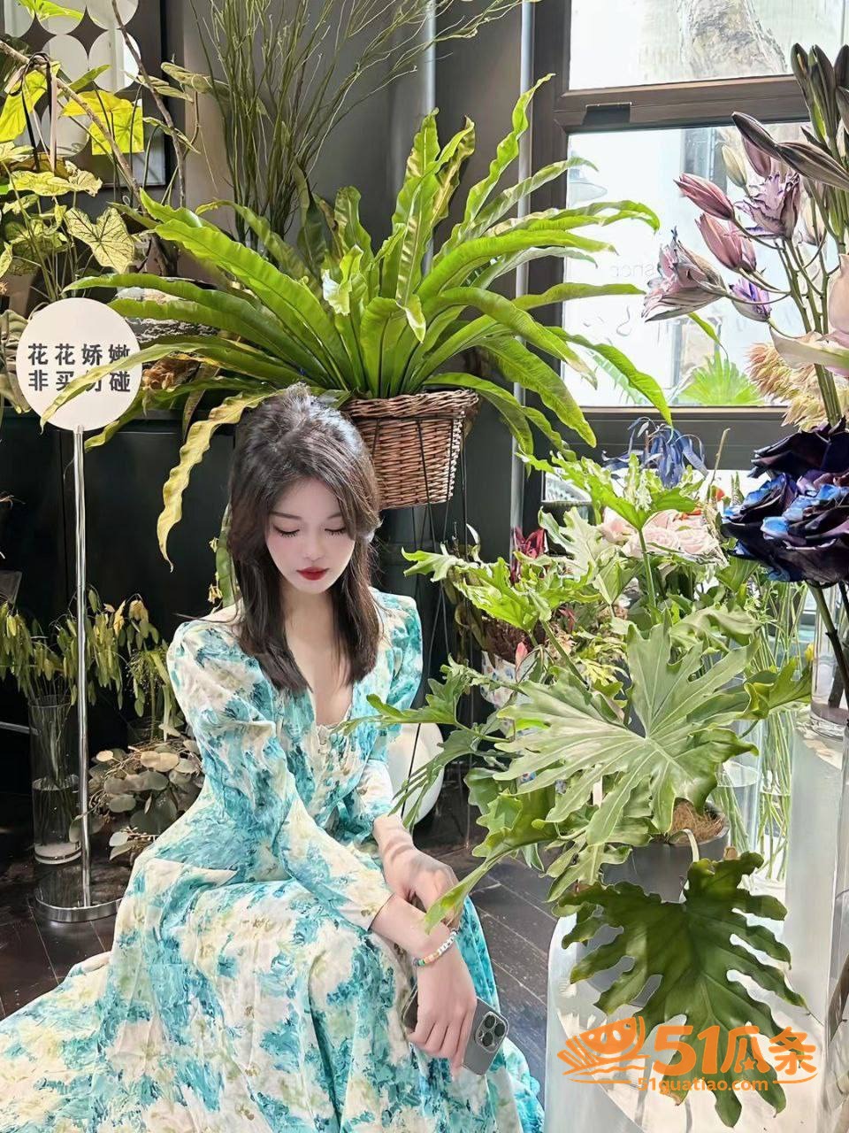 反差婊 赵晓雨 校园相关图片2