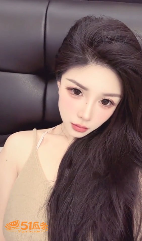 抖音吃播大胃袋良子 前女友爆料下体像蚕蛹 导致同房失败人设崩塌