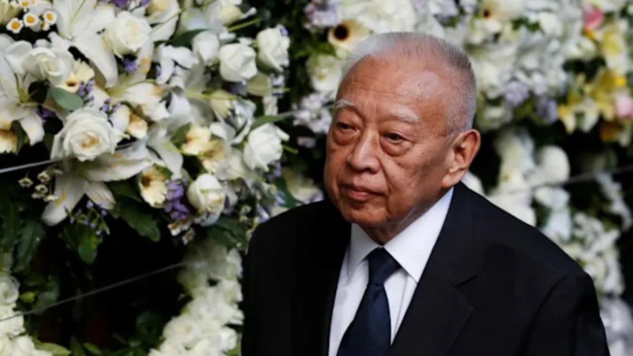 香港首任特首董建华逝世