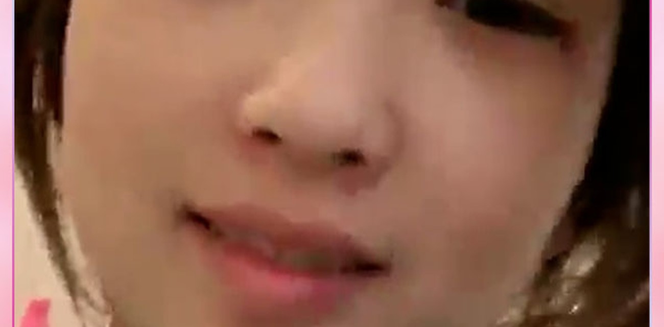 极品粉嫩皮肤白皙美女正妹自拍玩大奶引爆网络高潮视频封面