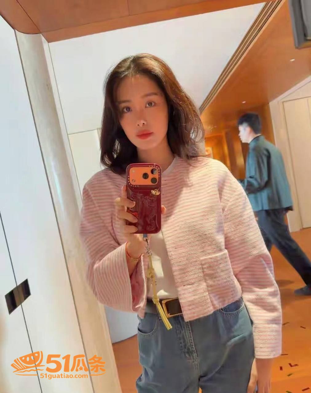 杨采钰 闪嫁蚊香太子相关图片45
