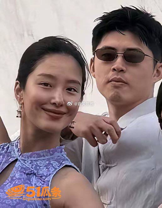 杨采钰 闪嫁蚊香太子相关图片8