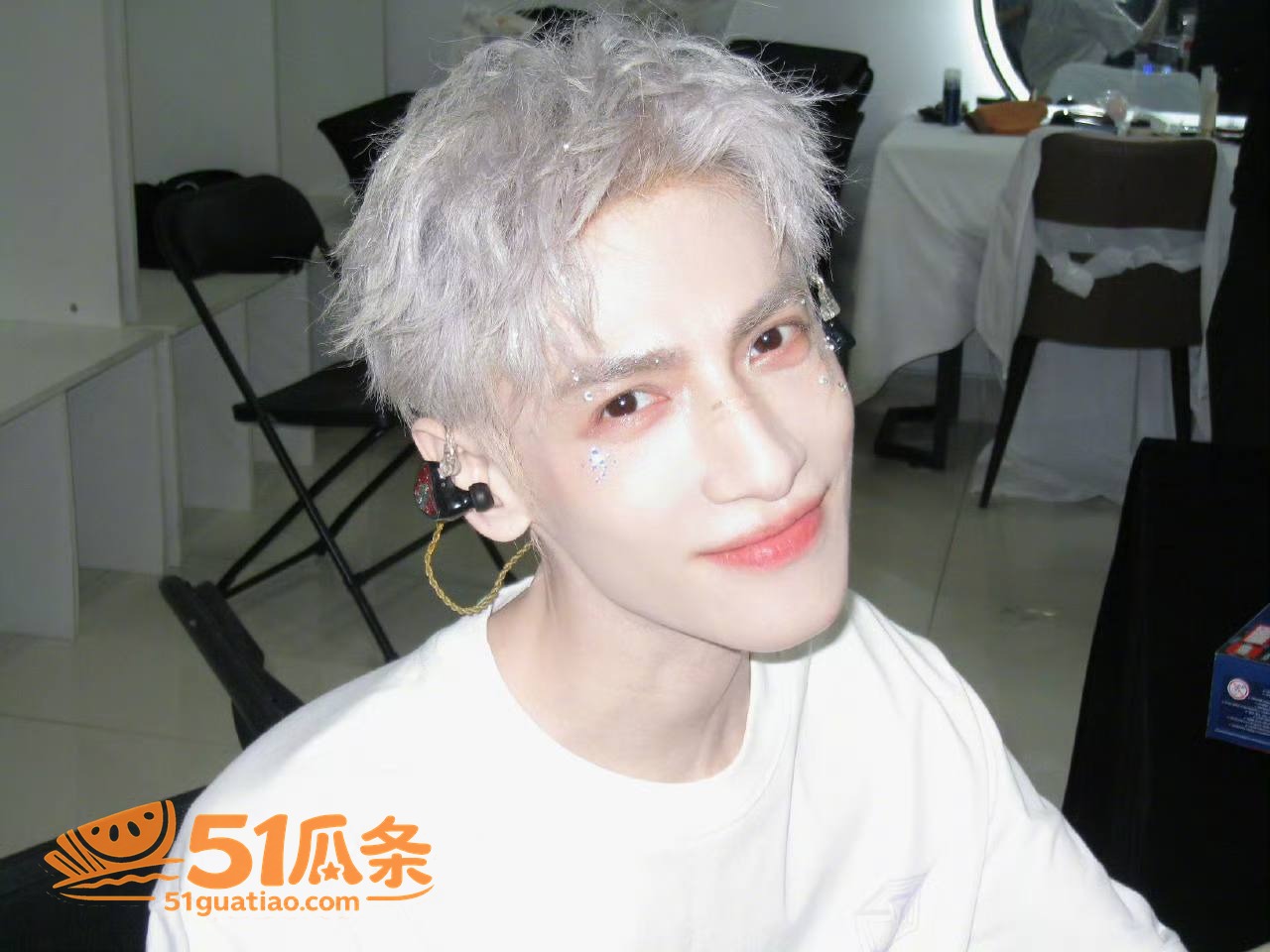 罗云熙张婧仪 同一家相关图片14