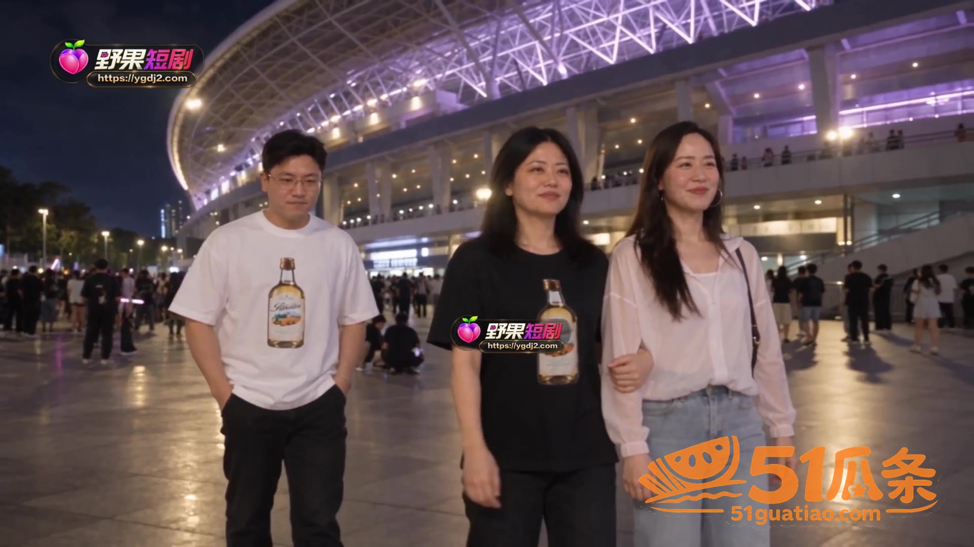 萧敬腾杭州演唱会博主  谢什么蟹改编ai短剧 舔狗应有尽有