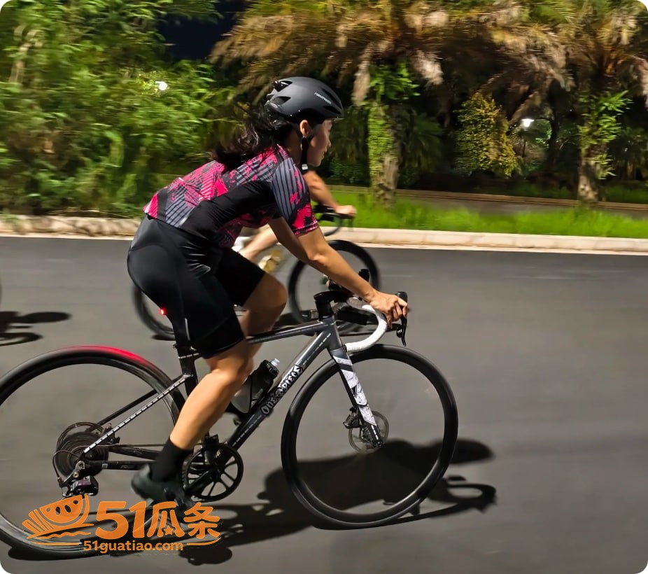 麦佳琪 骑行圈出轨门相关图片5