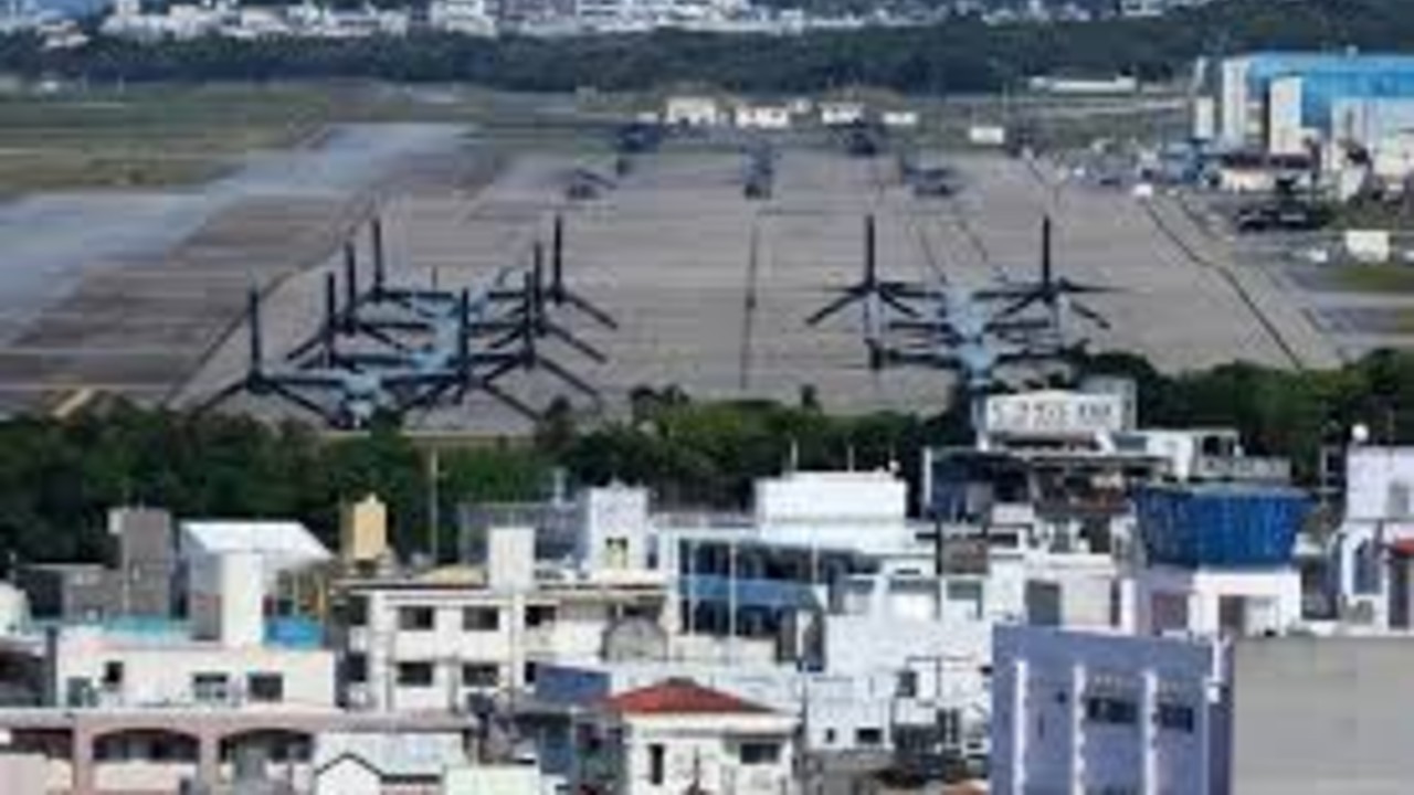 冲绳知事赴东京抗议 美军停摆48小时