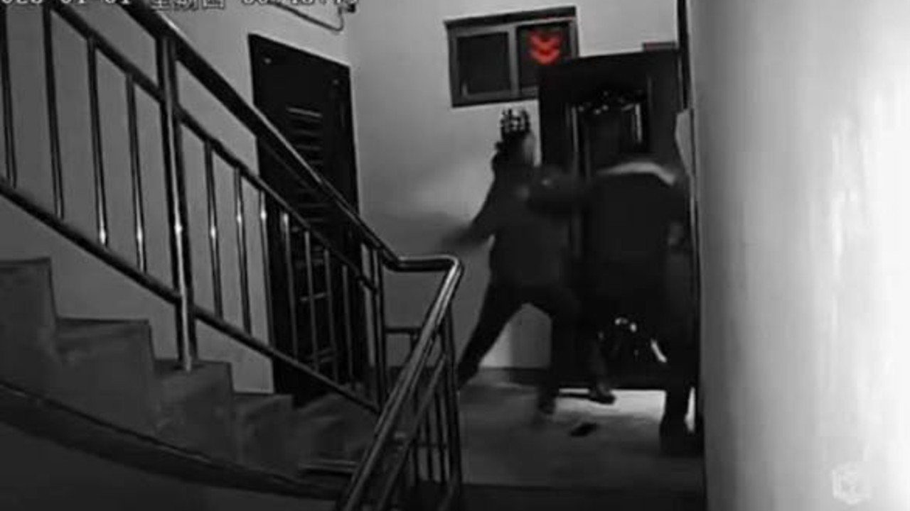 男子拒绝离婚刺死小舅子将开庭
