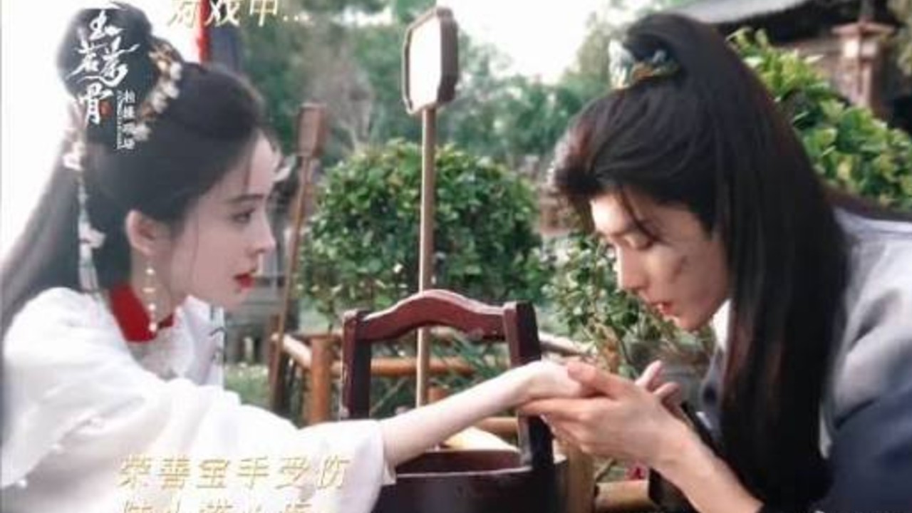 侯明昊纯手搓闪身步