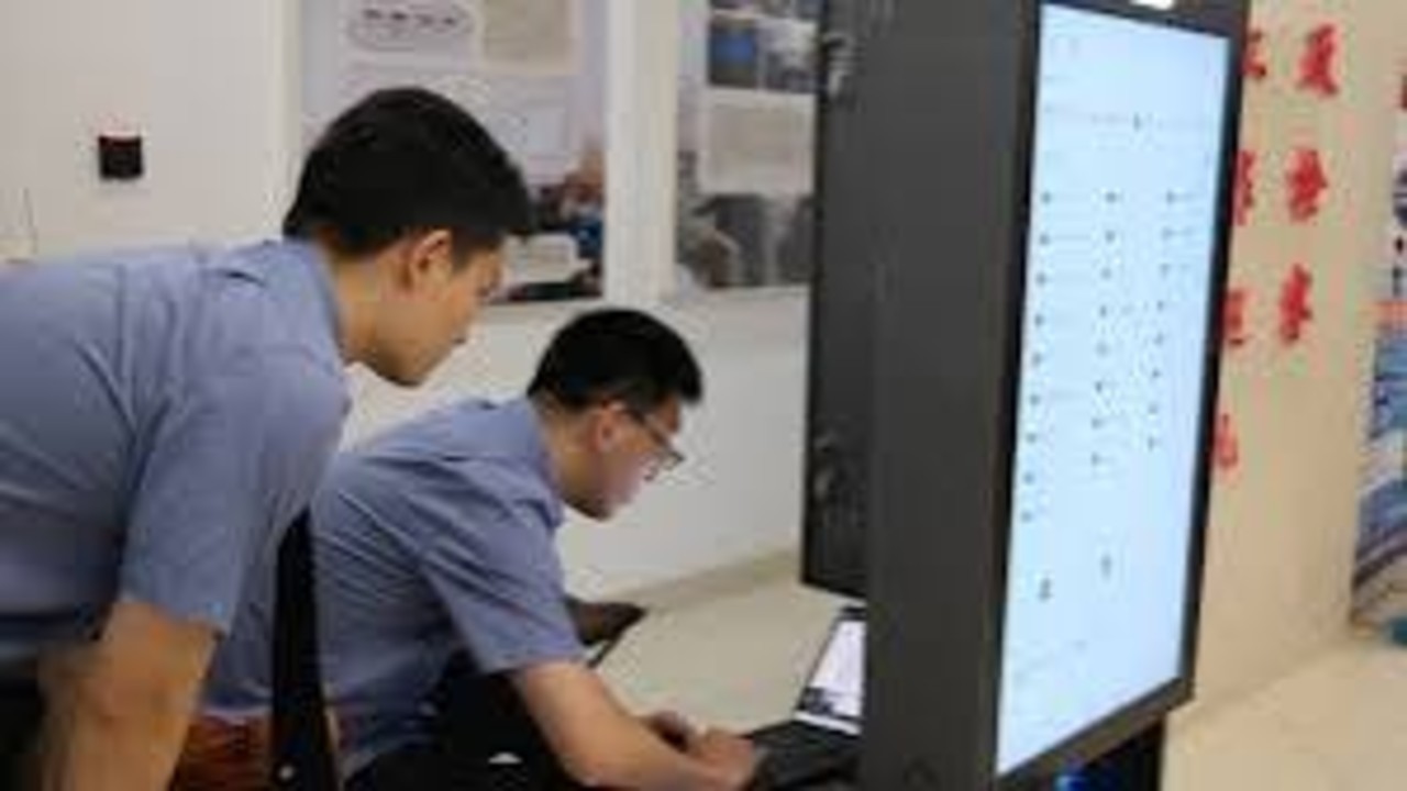 公园AI拍照违规保存上万张高清人脸