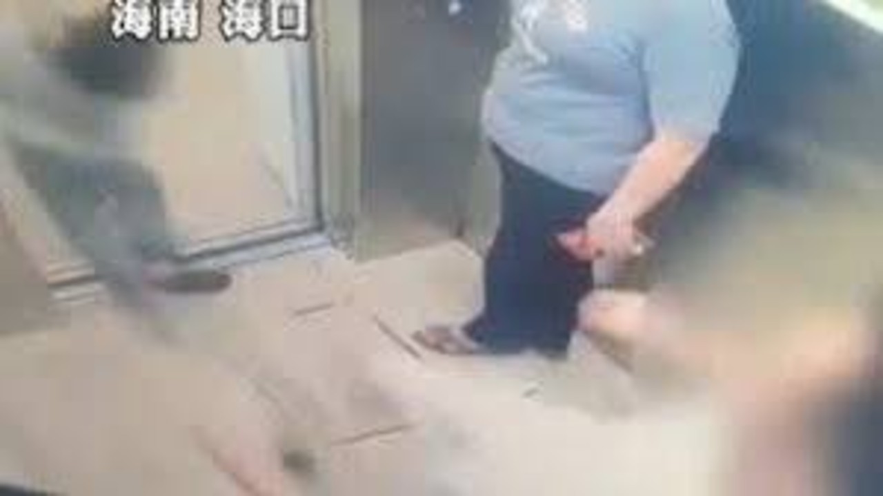 被踹自闭症男童家属放弃追责