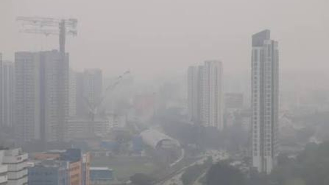 印尼森林火灾引发的烟霾持续扩散，东南亚多国空气质量亮起警报！