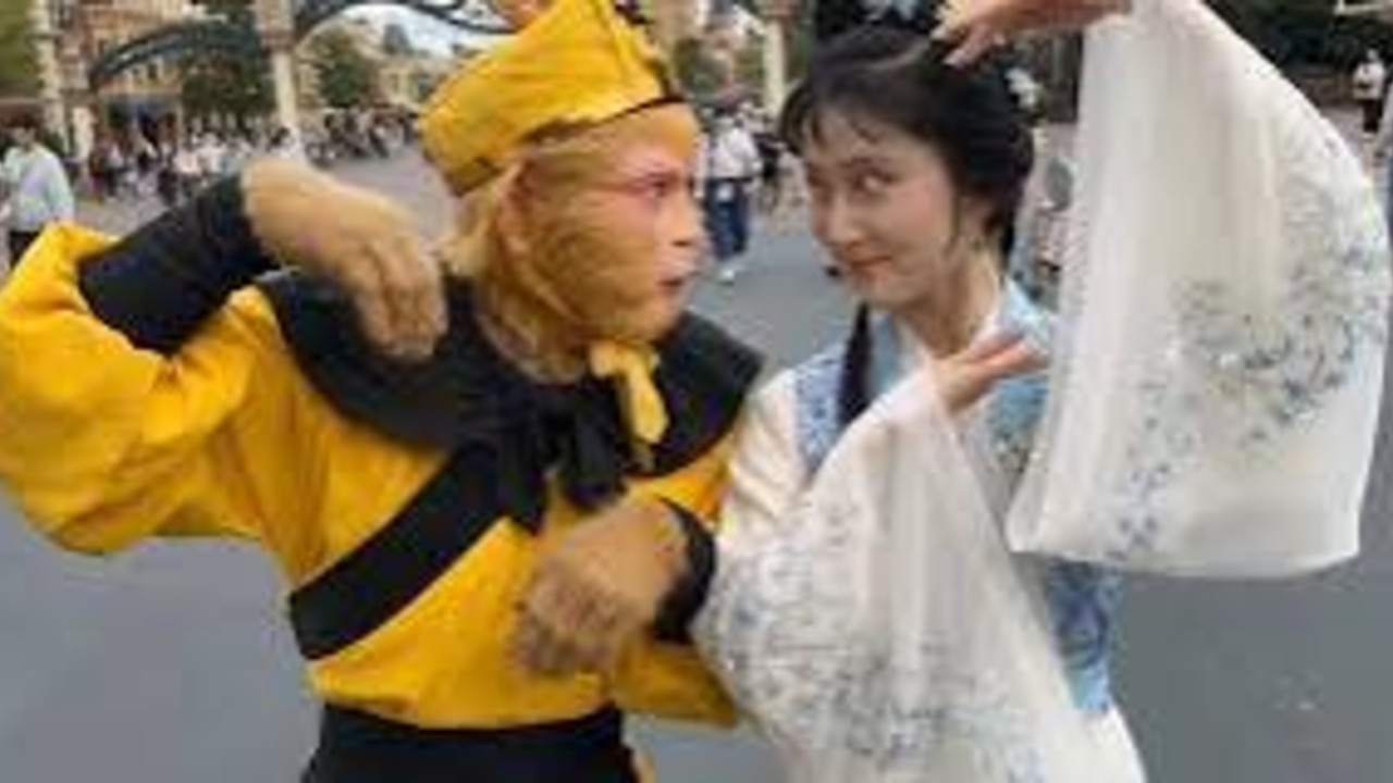 人民日报评“圣黛CP”走红