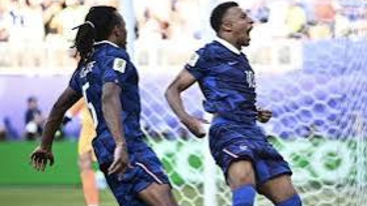 世界杯 1/8 决赛，法国 1-0 巴拉圭，姆巴佩点射杜埃造点，如何评价本场比赛？