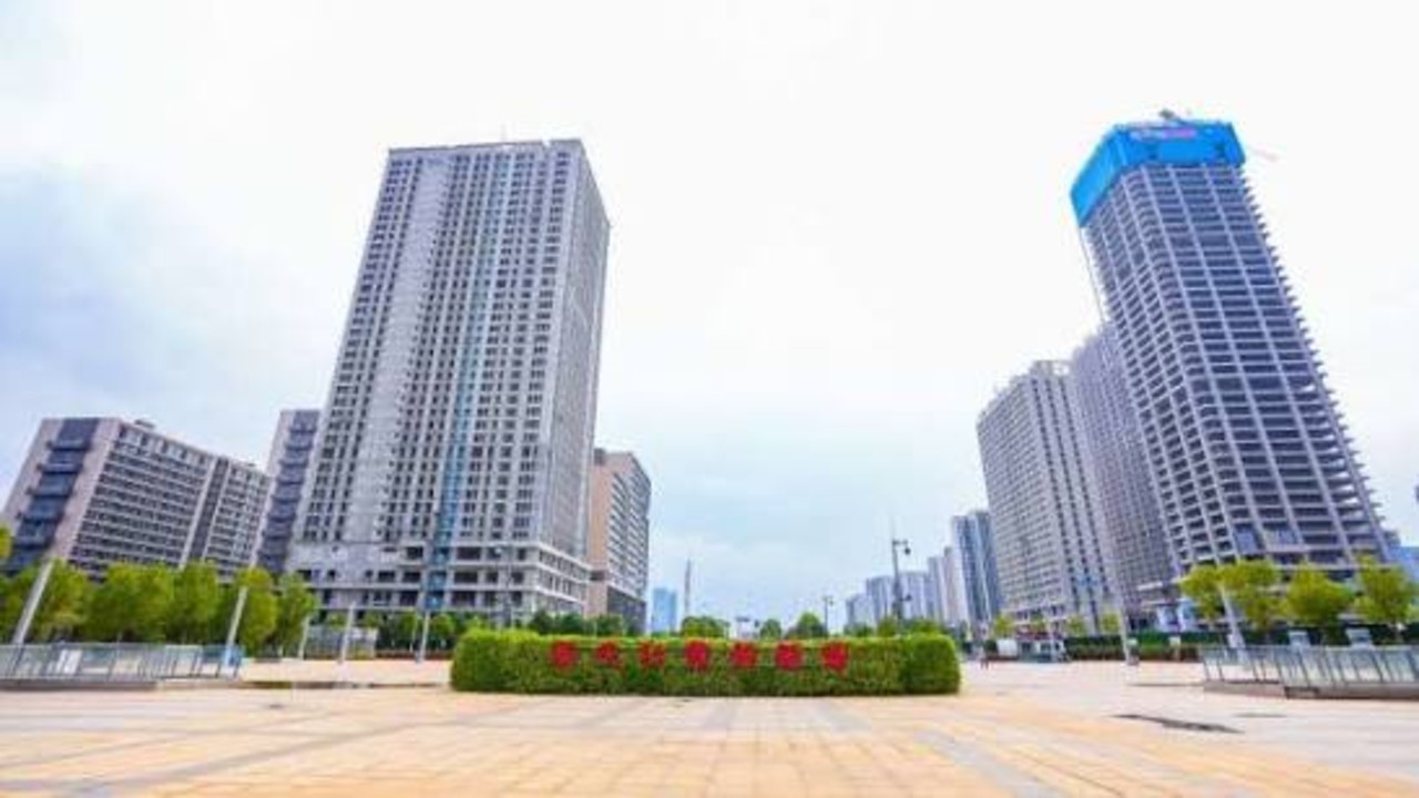 云南首府昆明滇池边｜包吃住养老公寓