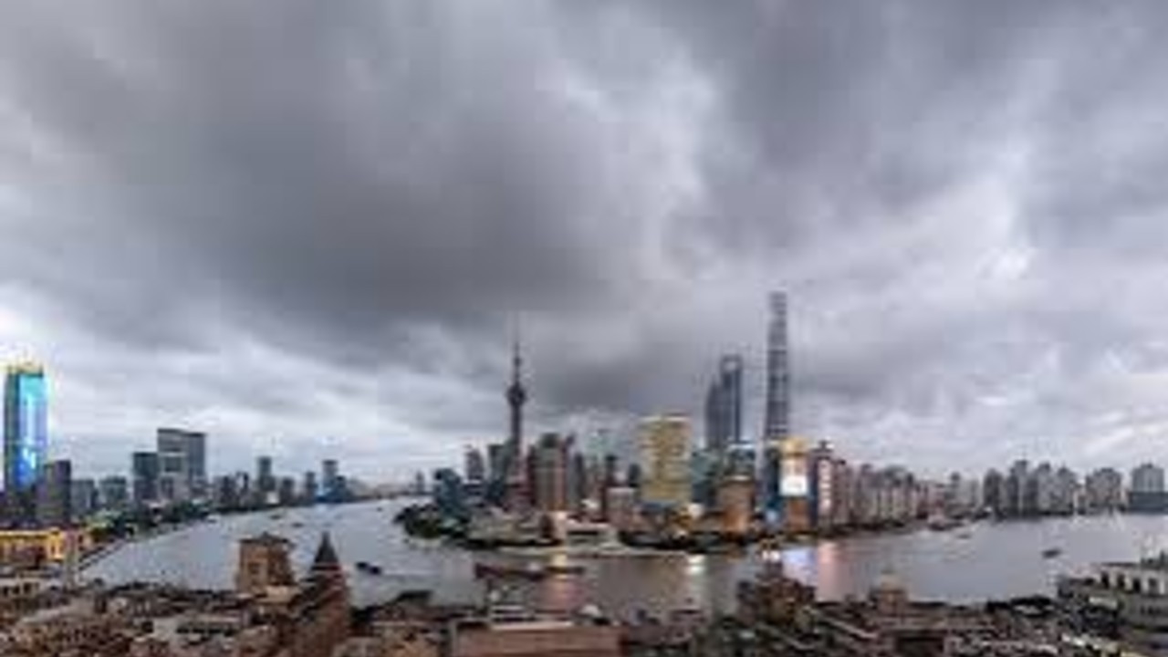 上海将受台风巴威外围环流影响
